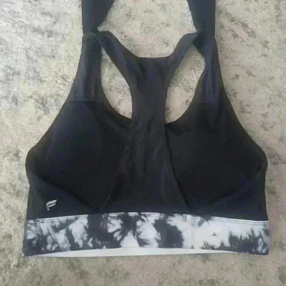 Fabletics Womens Black and White Eco-Conscious Built-In Bra Tank S - Picture 15 of 15